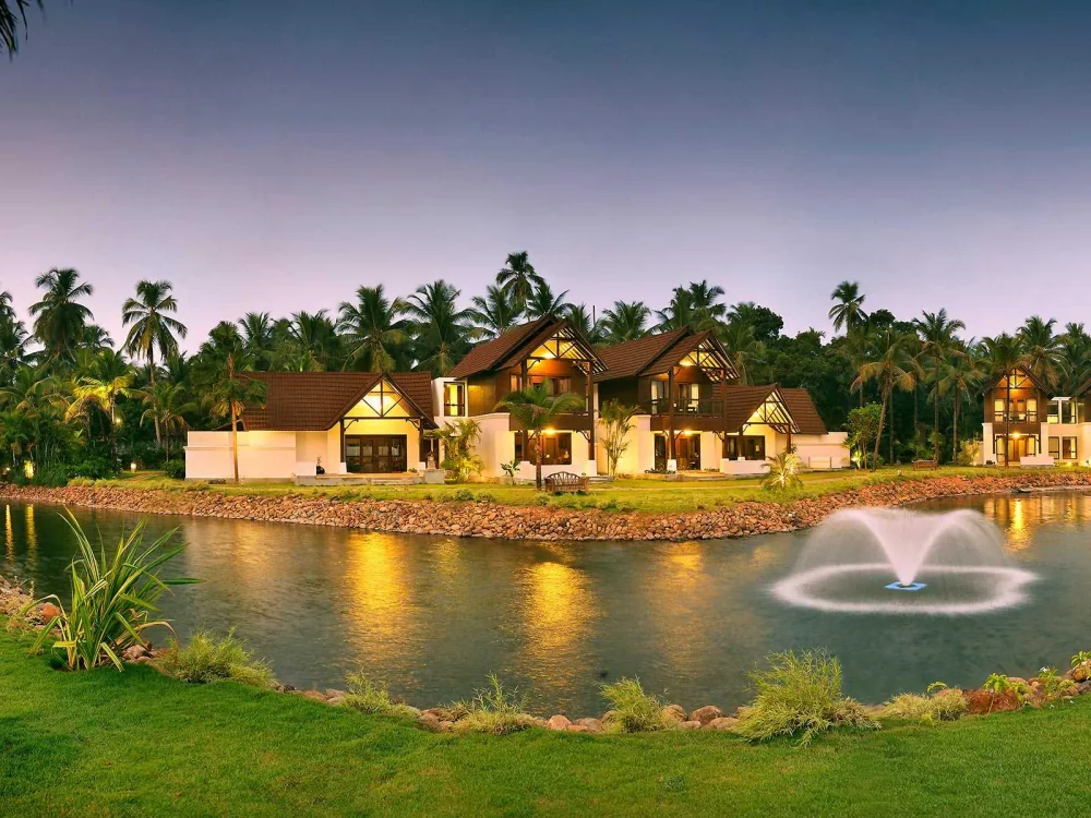 Thekkady to Kumarakom (Lakeside Romance)
