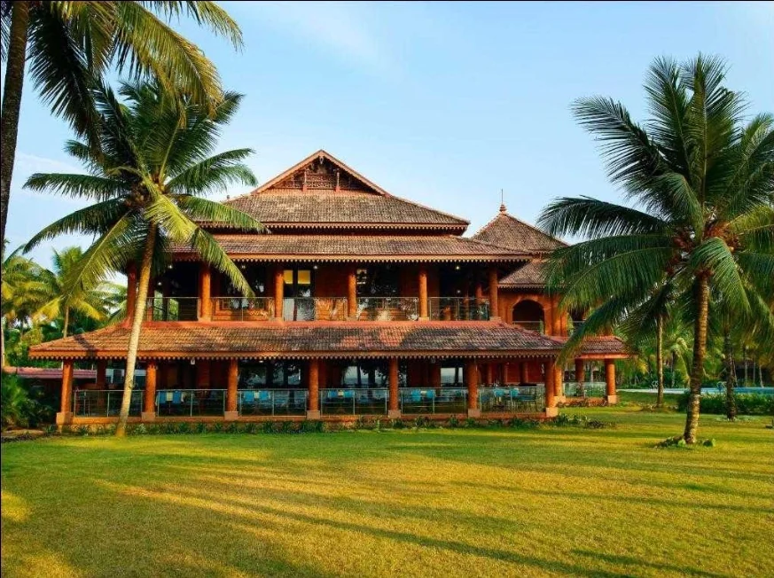 Exterior facade and entrance of Lakesong Resort in Kumarakom