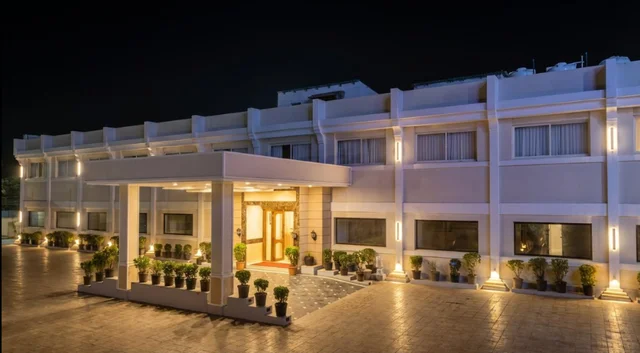 Hotel Seaface exterior facade in Kanyakumari