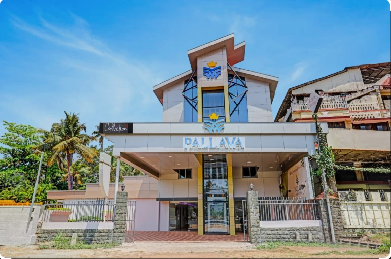 Exterior facade and entrance of Hotel Pallava Rajadhani in Trivandrum