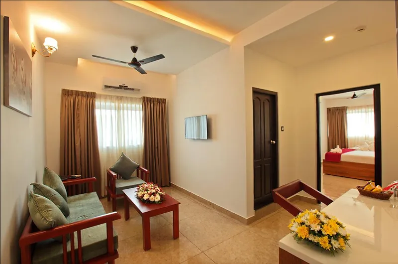 Windsor Rajadhani rooftop pool view