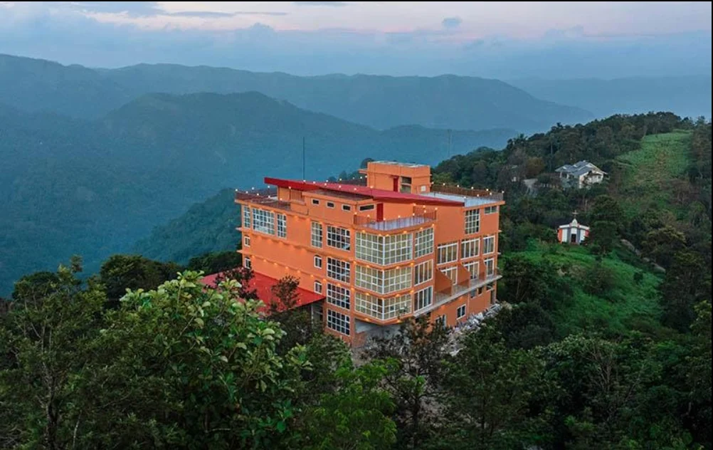 Pagoda Plantation Resort mountain view