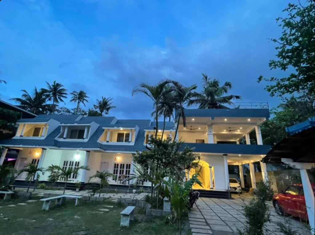 Exterior facade and entrance of Villa Varkala in Varkala