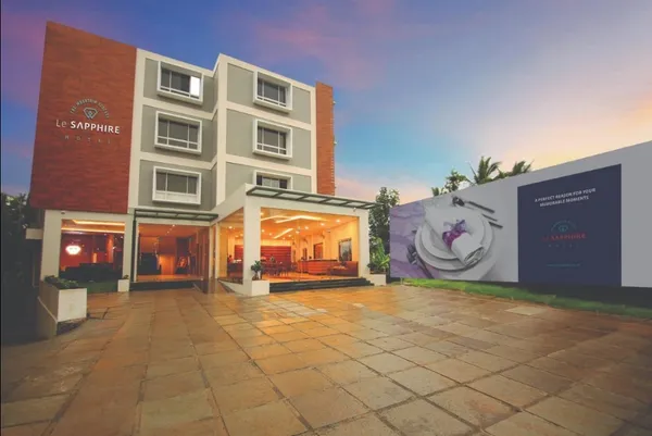 La Sapphire Hotel Sulthan Bathery exterior facade in Wayanad